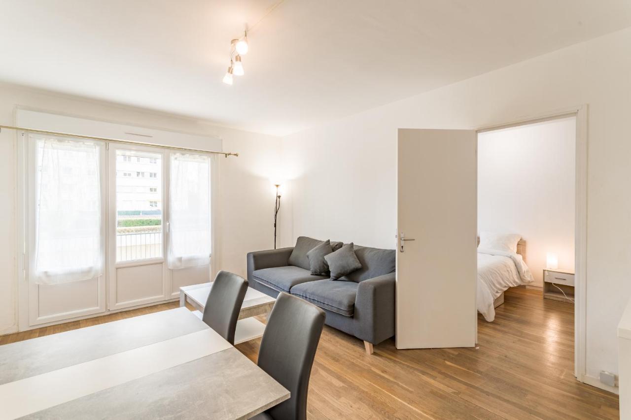 Spacieux Appartement - 6 Personnes - Parking Gratuit Saint-Andre-les-Vergers ภายนอก รูปภาพ