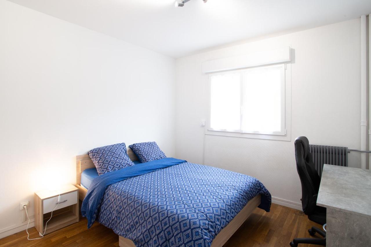 Spacieux Appartement - 6 Personnes - Parking Gratuit Saint-Andre-les-Vergers ภายนอก รูปภาพ