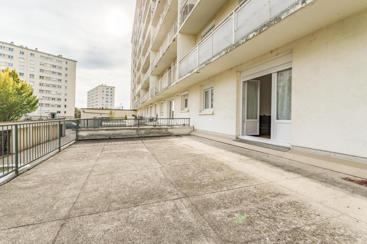 Spacieux Appartement - 6 Personnes - Parking Gratuit Saint-Andre-les-Vergers ภายนอก รูปภาพ